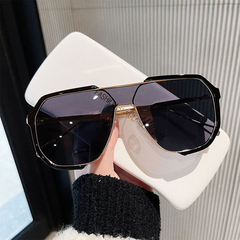 Classic Retro Stylish Large Frame Sunglasses